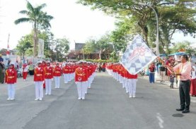 HUT Kemerdekaan RI Ke-78, Andi Utta Lepas Peserta Lomba Gerak Jalan