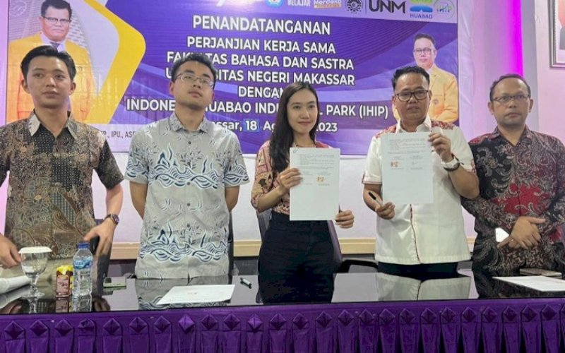 KERJA SAMA. PT Baoshuo Taman Industry Investment Group (BTIIG) atau yang dikenal dengan nama Indonesia Huabao Industrial Park (IHIP) melakukan penandatanganan perjanjian kerja sama dengn Universitas Negeri Makassar (UNM), Jumat (18/8/2023). foto: istimewa
