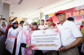 Pemprov Sulsel Serahkan Dana Hibah Rp3 Miliar untuk Pondok Pesantren Panrita Jabal Hikmah