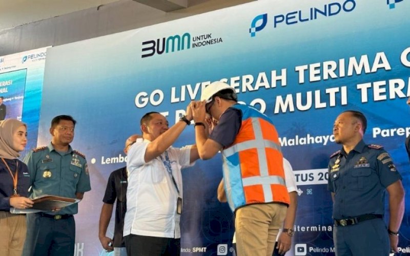 STO. PT Pelindo Multi Terminal (SPMT) terus memperluas jangkauan layanannya dengan melakukan Serah Terima Operasi (STO) di delapan terminal dari Pelindo secara resmi&nbsp; Selasa (1/8/2023). foto: istimewa