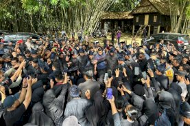 Ratusan Warga Bulukumba Sambut Mendagri di Ammatoa Kajang