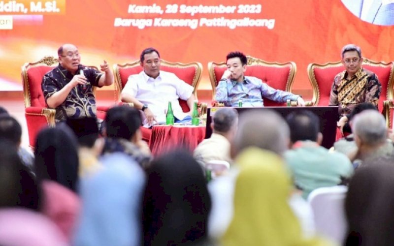 RAKOR. Pemprov Sulsel menggelar Rapat Koordinasi (Rakor) Ketahanan dan Kedaulatan Pangan Gerakan Gemar Menanam Pisang (G2MP) di Baruga Karaeng Pattingalloang, Rumah Jabatan Gubernur Sulsel, Kota Makassar, Kamis (28/9/2023) malam. foto: istimewa