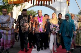 Pj Gubernur Sulsel Disambut Secara Adat di Bone
