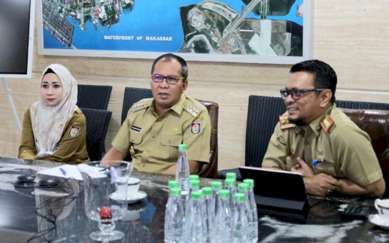 RAKOR. Wali Kota Makassar Moh Ramdhan Pomanto mengikuti Rapat Koordinasi (Rakor) Pengendalian Inflasi yang diadakan Ditjen Bina Pembangunan Daerah Kemendagri RI secara virtual di Jl Amirullah, Kota Makassar, Senin (18/9/2023). foto: istimewa