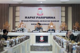 Rapat Paripurna DPRD Makassar, Wawali Sampaikan Poin Ranperda Penyelenggaraan Kota Layak Anak&nbsp;