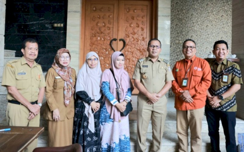 AUDIENSI. Kepala BTKLPP Kelas I Makassar Yohanis Rapa Patari beraudiensi dengan Wali Kota Makassar Moh Ramdhan Pomanto di kediaman wali kota, Jl Amirullah, Makassar, Selasa (5/8/2023). foto: istimewa