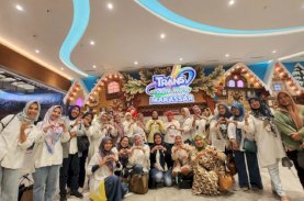 Ketua Dekranasda-PKK Bulukumba Ajak Pengurus Nobar Sambil Belajar&nbsp;