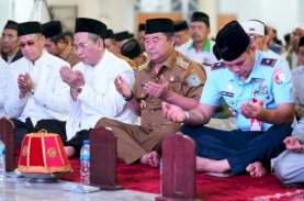 Ketua MUI dan Wakil Ketua PBNU Pusat Kompak Pimpin Sulsel Berselawat&nbsp;