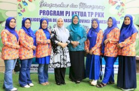 Percepat Penurunan Stunting, Sofha Marwah Serahkan Bantuan Telur dan Susu di Maros&nbsp;