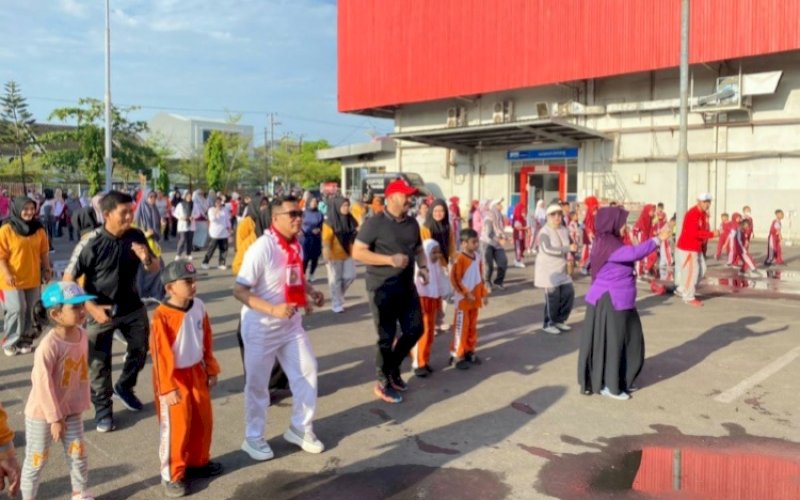 Hari Guru Nasional, Pemerintah Kecamatan Panakkukang Gelar Senam di 11 Kelurahan