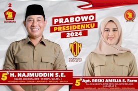 Najmuddin dan Reski Amelia Kolaborasi&nbsp; Gagas Bazar Murah untuk Warga&nbsp;