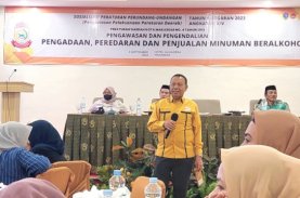 Yunus Ajak Warga Awasi Peredaran Minuman Beralkohol