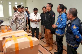 Cuaca Ekstrem, Pj Gubernur Sulsel Minta Distribusi Logistik Pemilu Dikawal Baik
