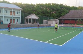 Pelti Bulukumba Jajal Lapangan Tenis Bira, Dukung Sektor Pariwisata