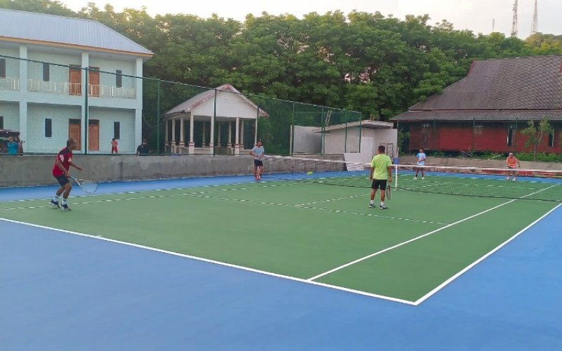 Lapangan Tenis Bira Bulukumba. foto: istimewa 