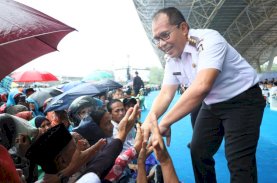 Wakapolri, Danny Pomanto, dan Ribuan Masyarakat Makassar Deklarasi Pemilu Damai Lintas Agama
