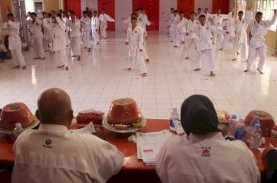 Inkanas Ujian Kenaikan Sabuk di Mako Brimob Bone