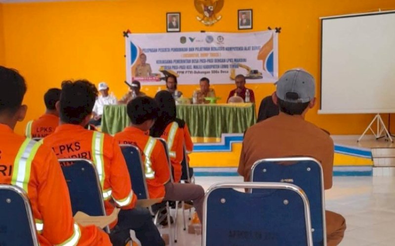 PELATIHAN. PPM Dukungan SDGs Desa dan pemangku kepentingan di Desa Pasi-pasi, Kecamatan Malili, Luwu Timur, menggelar Pelatihan Keterampilan Operasi Alat Berat bagi angkatan kerja setempat yang akan berlangsung 6 Februari 2024 sampai 6 Mei 2024. foto: istimewa