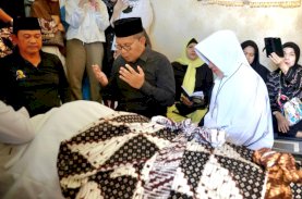 Melayat ke Rumah Duka di Bekasi, Danny Pomanto Kenang Momen Bersama Donny Kesuma