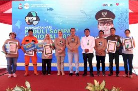 HPSN 2024, Wali Kota dan Ketua PKK Makassar Apresiasi Tenaga Kebersihan hingga Instansi Terbaik