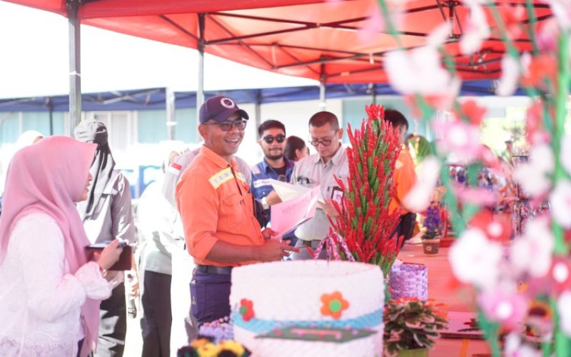 LOMBA. PT Vale Indonesia Tbk (PT Vale) menggelar Lomba Karya Produk Hasil Bank Sampah di pelataran Galeri UMKM Kareso Anatoa, Sorowako, Luwu Timur, Rabu (28/2/2024). foto: istimewa