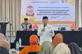 Yunus Edukasi Warga tentang Peredaran Minuman Beralkohol