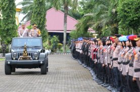 Kapolda Sulsel Pimpin Apel Gelar Pasukan Operasi Ketupat 2024