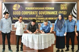 Direksi dan Dewas PDAM Makassar Terapkan GCG