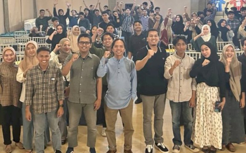 SOSIALISASI. Wakil Ketua DPRD Makassar, Andi Nurhaldin NH, sosialisasi Perda Perlindungan Anak di Hotel Horison Ultima Makassar, Minggu (17/3/2024). foto: istimewa 