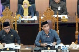 DPRD Rapat Paripurna Pandangan Ranperda RPJPD Makassar 2025-2045