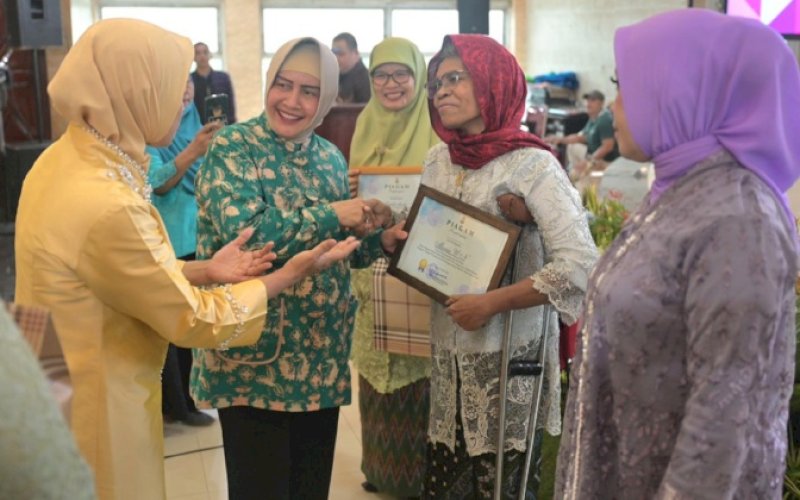 Potret Kartini Makassar, Indira Cerita Inovasinya Pimpin Deretan Organisasi Perempuan