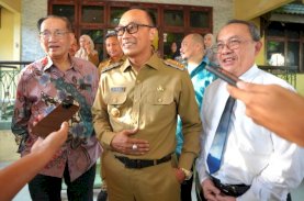 Pj Gubernur Sulsel Temui Basri Hasanuddin Diskusikan Soal Pembangunan