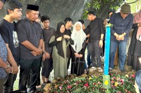 Ribuan Orang Antar Andi Muhammad Ali Yusuf, Ayahanda Bupati Bulukumba ke Peristirahatan Terakhirnya