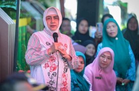 Indira Tinjau Pelayanan Posyandu di Bara-baraya