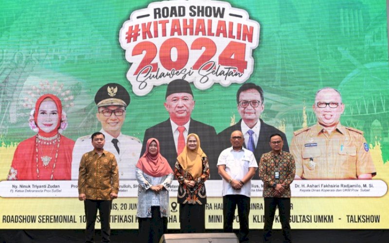 ROADSHOW. Pj Ketua Dekranasda Provinsi Sulsel, Ninuk Triyanti Zudan (tengah), menjadi pembicara dalam talkshow acara Roadshow #KitaHalalin2024 Sulsel di Hotel Rinra Makassar, Kamis (20/6/2024). foto: istinewa
