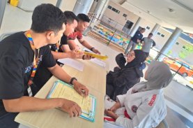 Panitia PPDB SMAN 1 Makassar Tuai Pujian Orang Tua Calon Peserta Didik