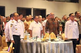 Pj Gubernur Sulsel Promosikan F8 Makassar di Hadapan Menkopolhukam dan Mendagri