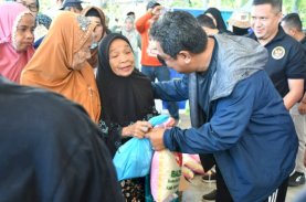 Baznas dan Pj Gubernur Sulbar Bagikan Bantuan kepada Panti Jompo dan Lansia di Polman