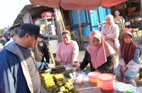 Pj Gubernur Sulbar ke Pasar Sentral Polman, Pedagang Sangat Antusias
