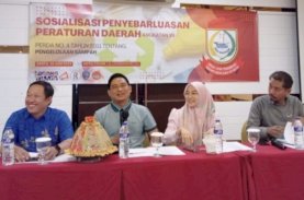 Budi Hastuti Sosialisasi Perda Pengelolaan Sampah