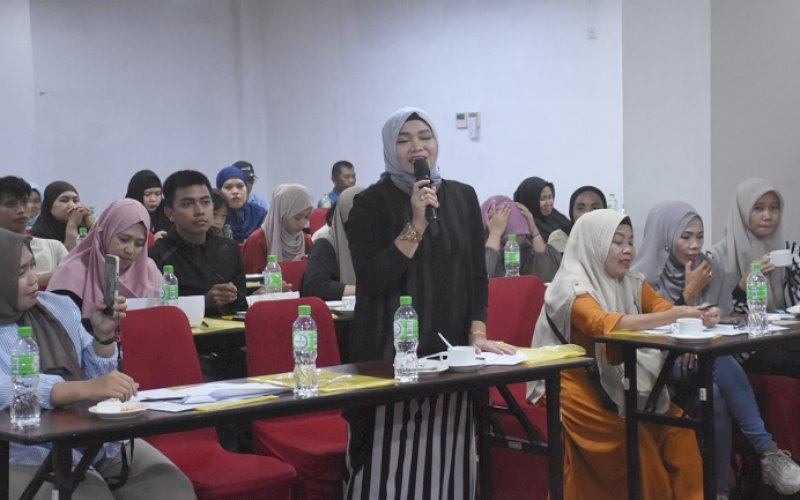 SOSIALISASI PERDA. DPRD Kota Makassar menggelar sosialisasi Peraturan Daerah (Perda) tentang Kawasan Tanpa Rokok (KTR) di Hotel Royal Bay Makassar, Selasa (30/4/2024). foto: istimewa