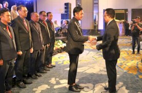 Firman Pagarra Resmi Dilantik sebagai Ketua IKAPTK Makassar Periode 2024-2029