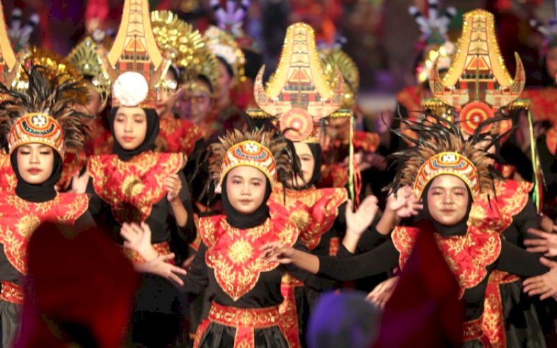 Tari Harmoni Nusantara. foto: istimewa