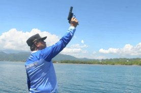 Pj Gubernur Sulbar Lepas Peserta Final Balap Perahu Katinting Danlanal Cup II 2024