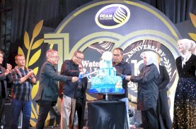 Satu Abad PDAM Makassar, Danny Pomanto Tekankan Pelayanan, Antisipasi Kekeringan, dan Peran Sosial