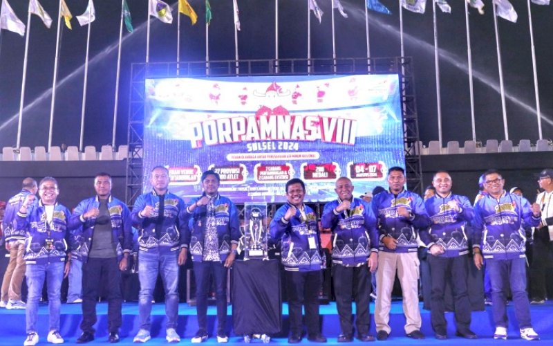 PEMBUKAAN. Suasana pembukaan Pekan Olahraga Antar Perusahaan Air Minum Nasional (Porpamnas) VIII 2024 di City of Makassar, Anjungan Pantai Losari Makassar, Minggu (4/8/2024). foto: istimewa