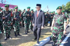 Upacara Pemberangkatan Satgas Yonzipur, Jufri Rahman: Wujud Nyata Hubungan Erat Antara Pemprov Sulsel dengan TNI/Polri