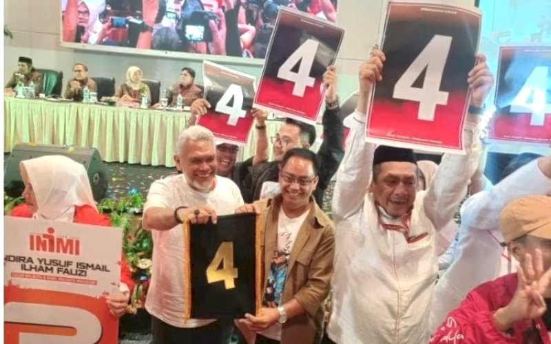 NOMOR URUT. Pasangan Calon Wali Kota dan Wakil Wali Kota Makassar, Amri Arsyid-Abd Rahman Bando (Amri-Rahman), mendapat nomor urut 4 pada pengundian nomor urut yang digelar KPU Kota Makassar di Ballroom Phinisi Hotel Claro Makassar, Senin (23/9/2024). foto: istimewa