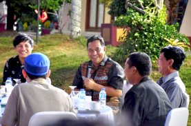 Pj Gubernur akan Bangun Mata Rantai Bisnis Durian Sulbar