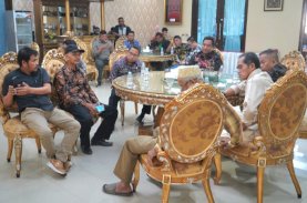 WALHI dan KTNA Temui Pj Gubernur Sulbar, Bahas Kemajuan Daerah